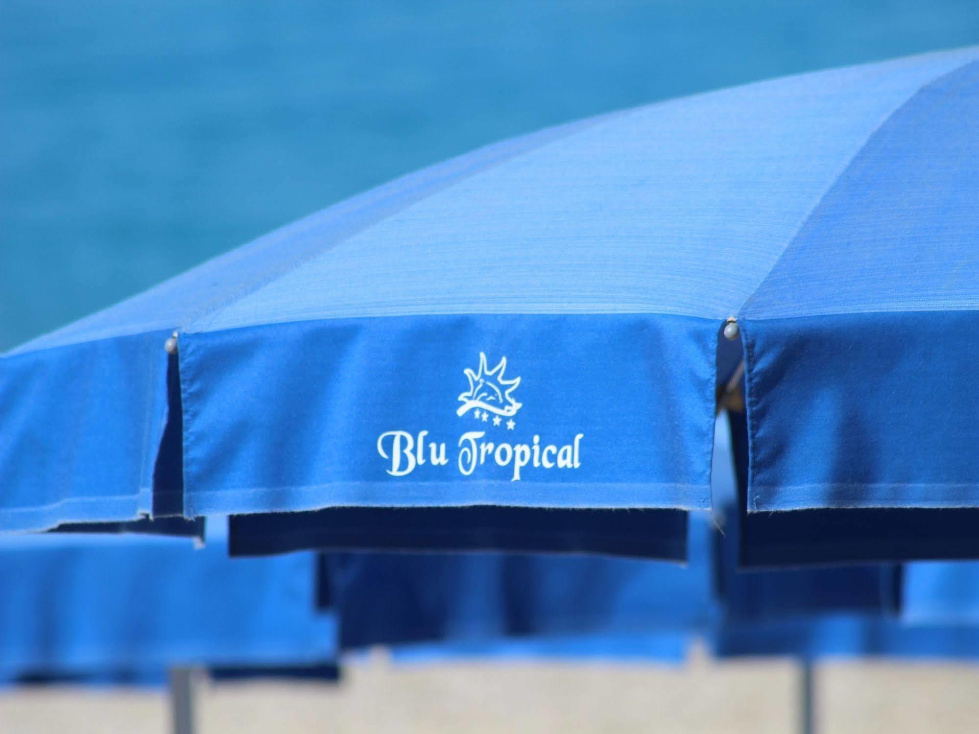 Blu Tropical Resort Zambrone Exteriér fotografie